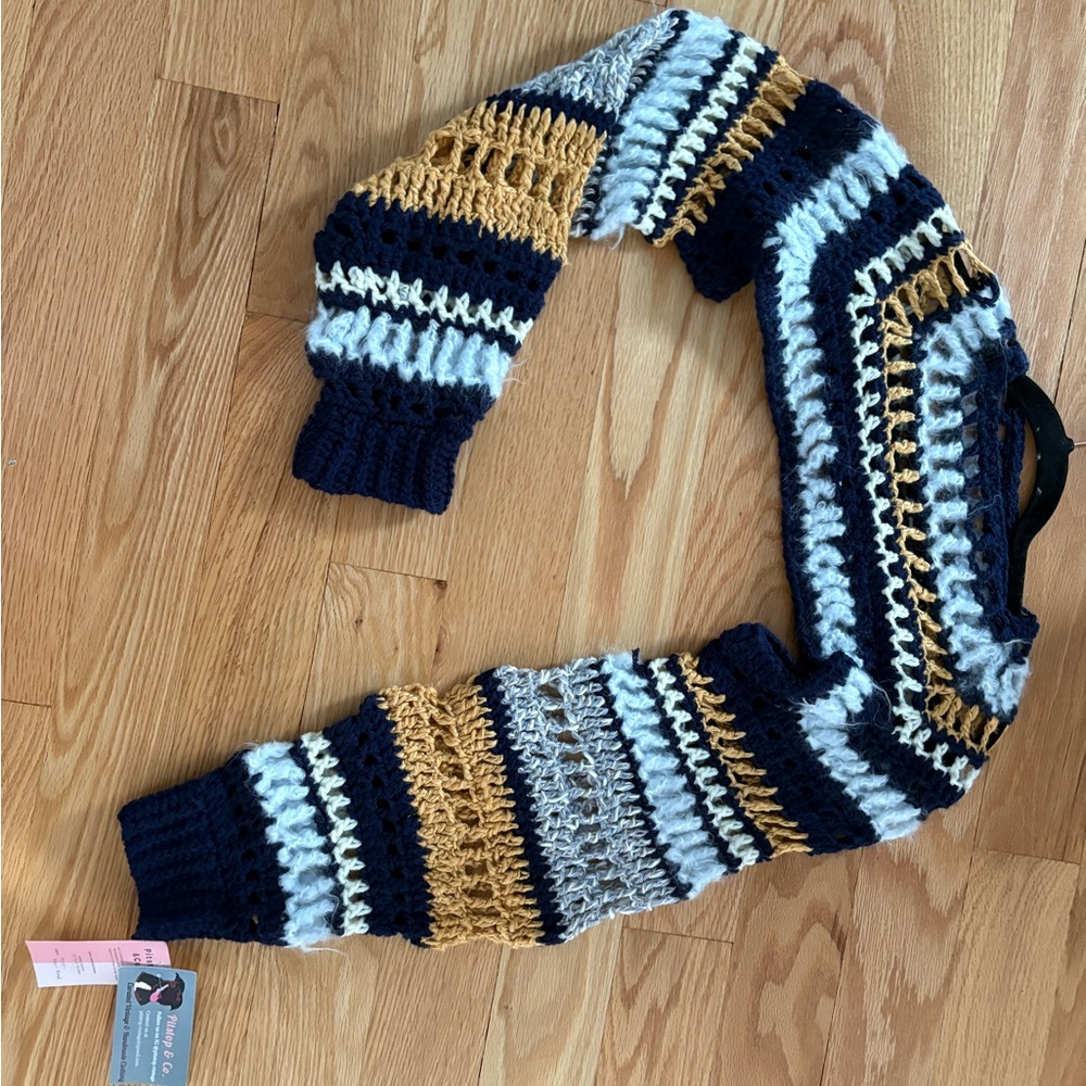 Handmade crochet shrug - Picture 3 of 4